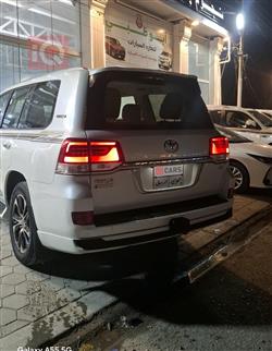 تويوتا لاندكروزر